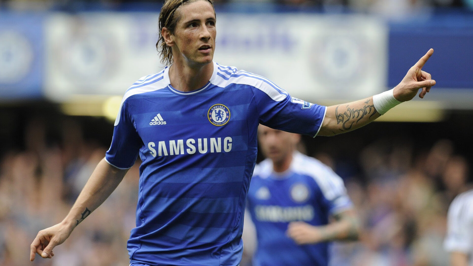 曼联锋线配合逐渐流畅提升进球转化率，曼联引进前锋